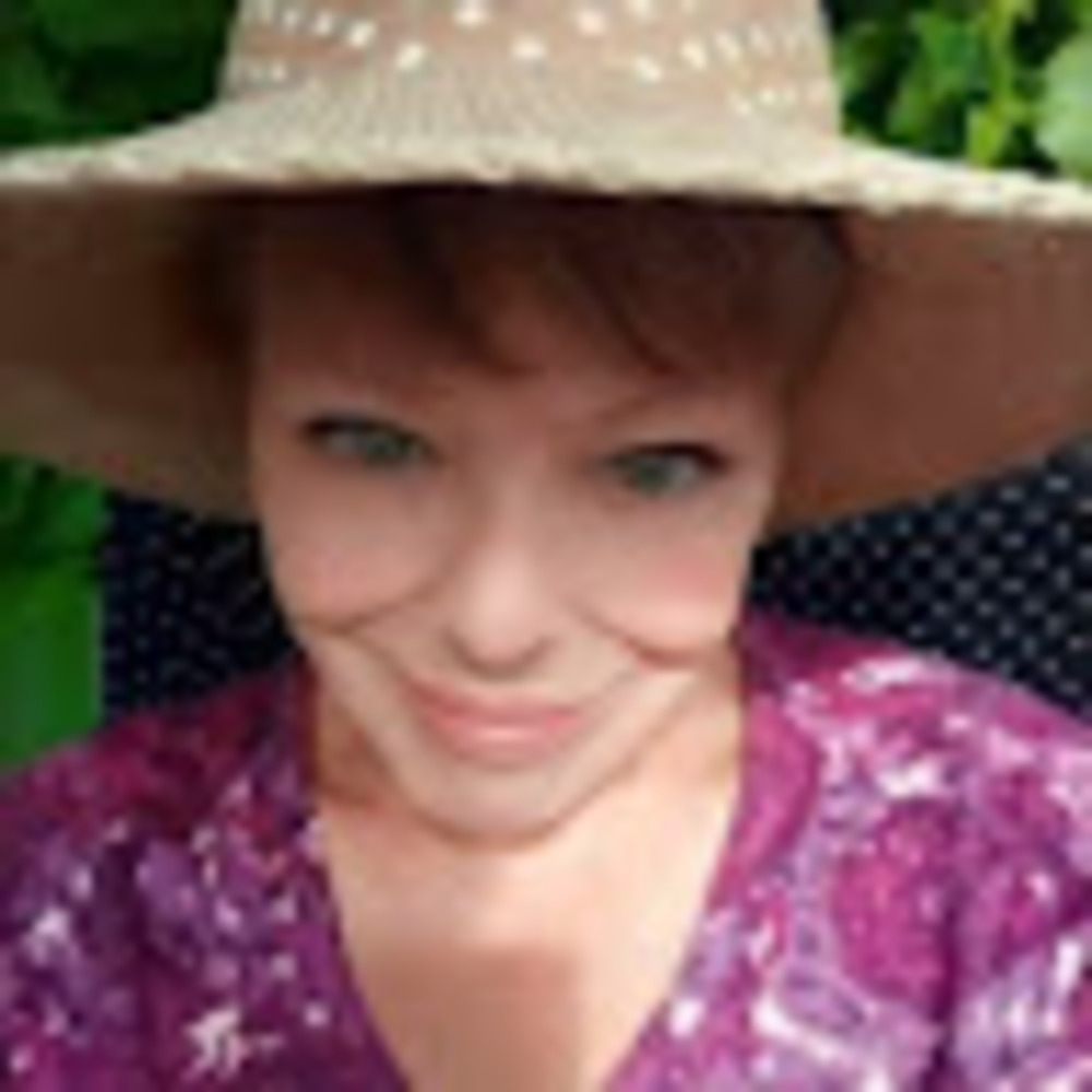 Meet your Posher, Joan